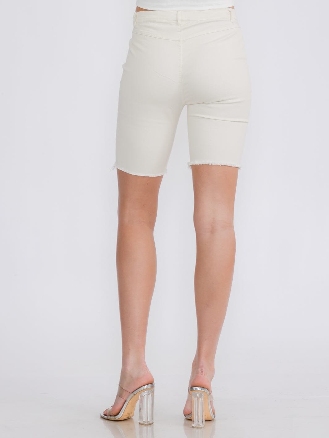 WOMEN'S BUTTON CLOSURE POCKETS DISTRESS STRETCH SHORTS