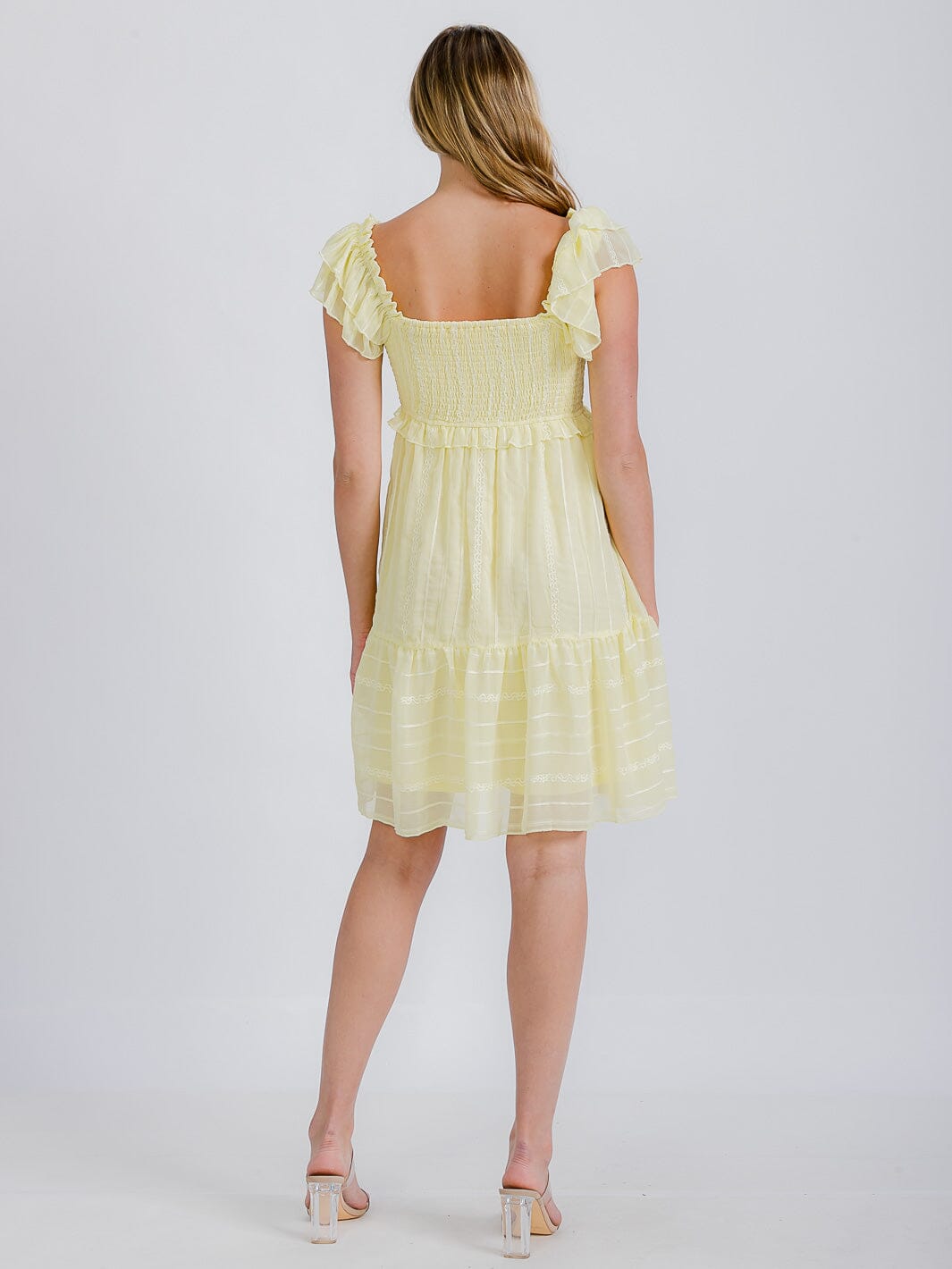 WOMEN'S RUFFLE SLEEVE SMOCKED TIERED MINI DRESS