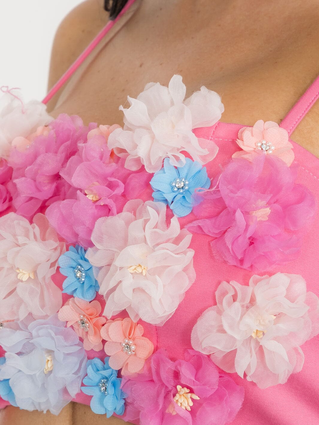 WOMEN'S SLEEVELESS MULTI FLOWER DETAILED BRALETTE