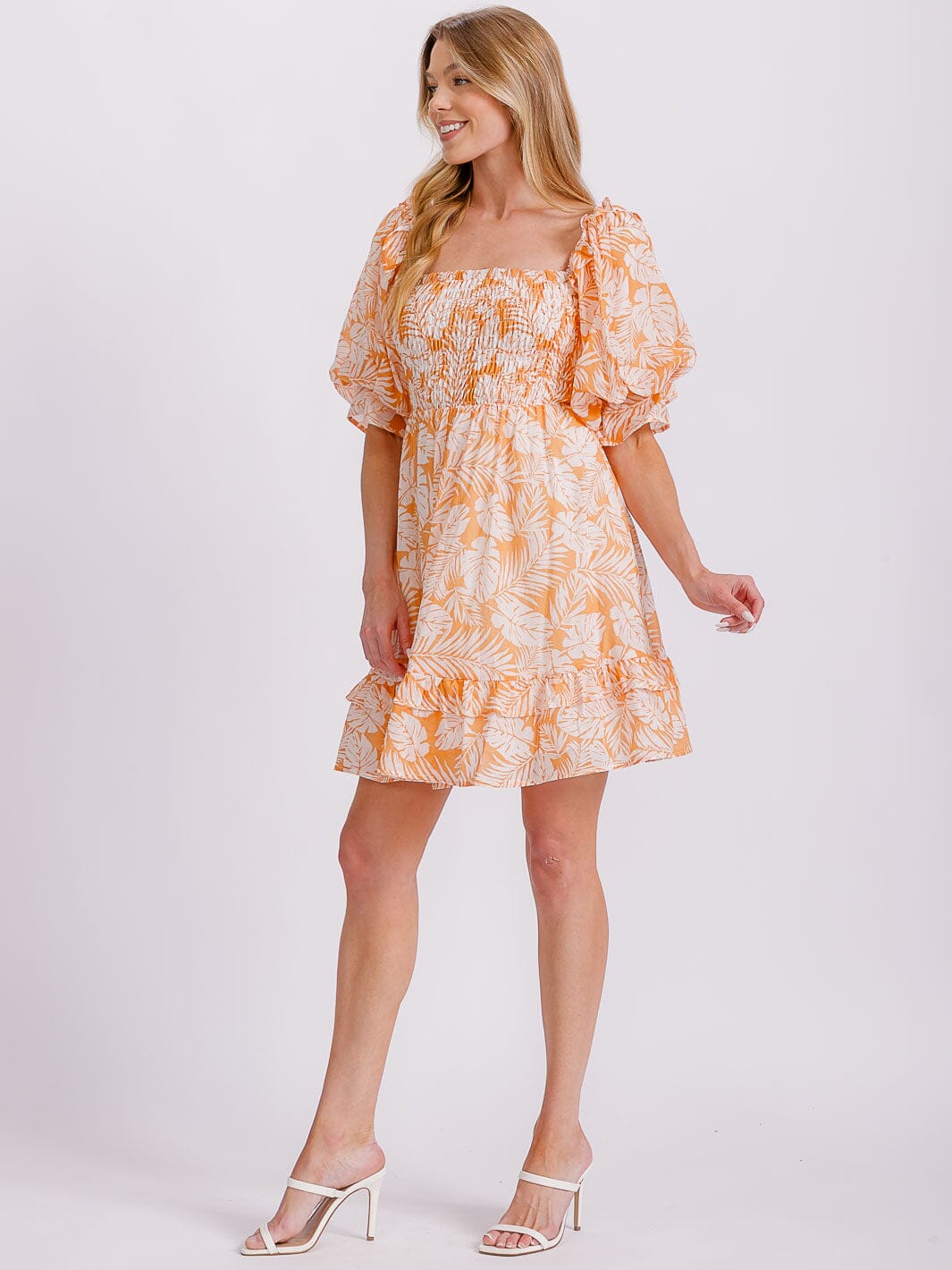 WOMEN'S SHORT PUFF SLEEVE SMOCK BACK CUT OUT LEAF PRINT MINI DRESS
