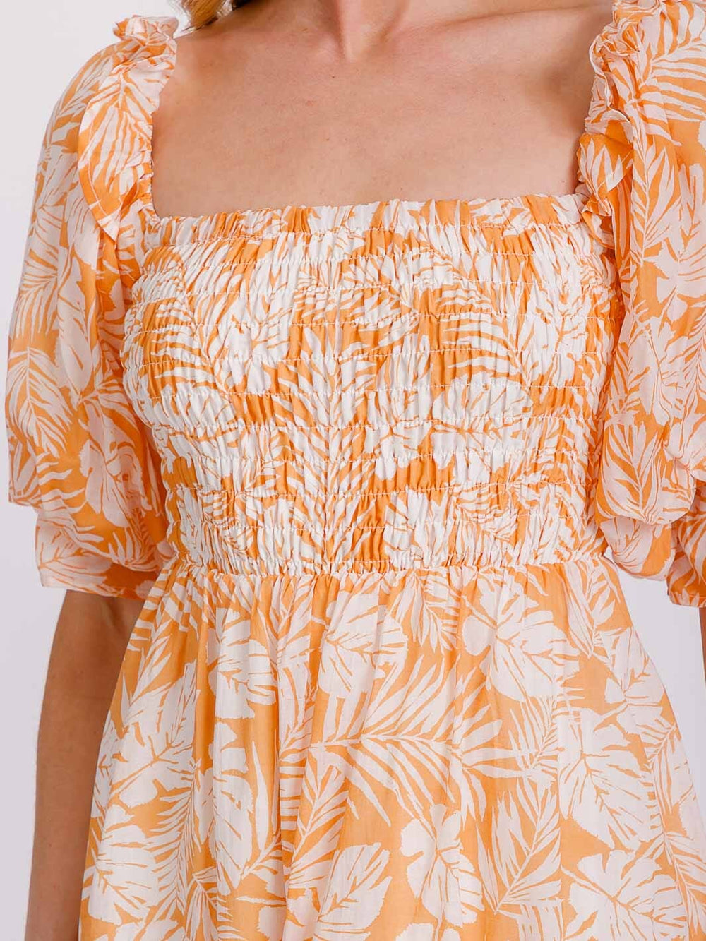 WOMEN'S SHORT PUFF SLEEVE SMOCK BACK CUT OUT LEAF PRINT MINI DRESS