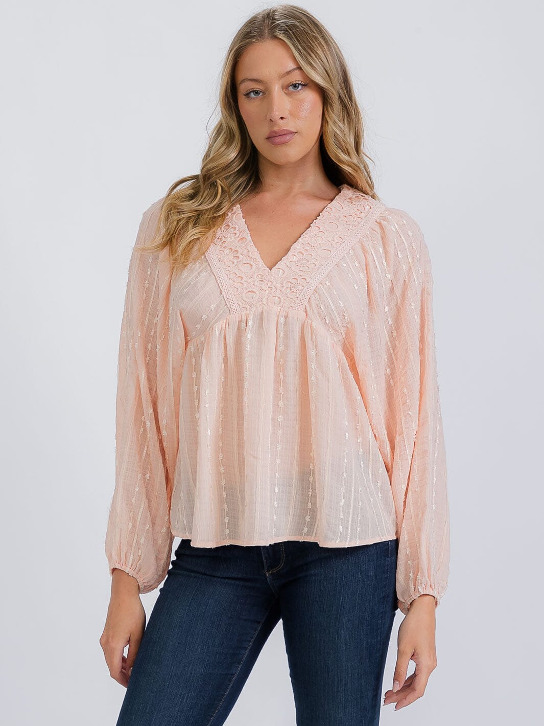 WOMEN'S LONG SLEEVE V-NECK TRIM DETAILED BLOUSE
