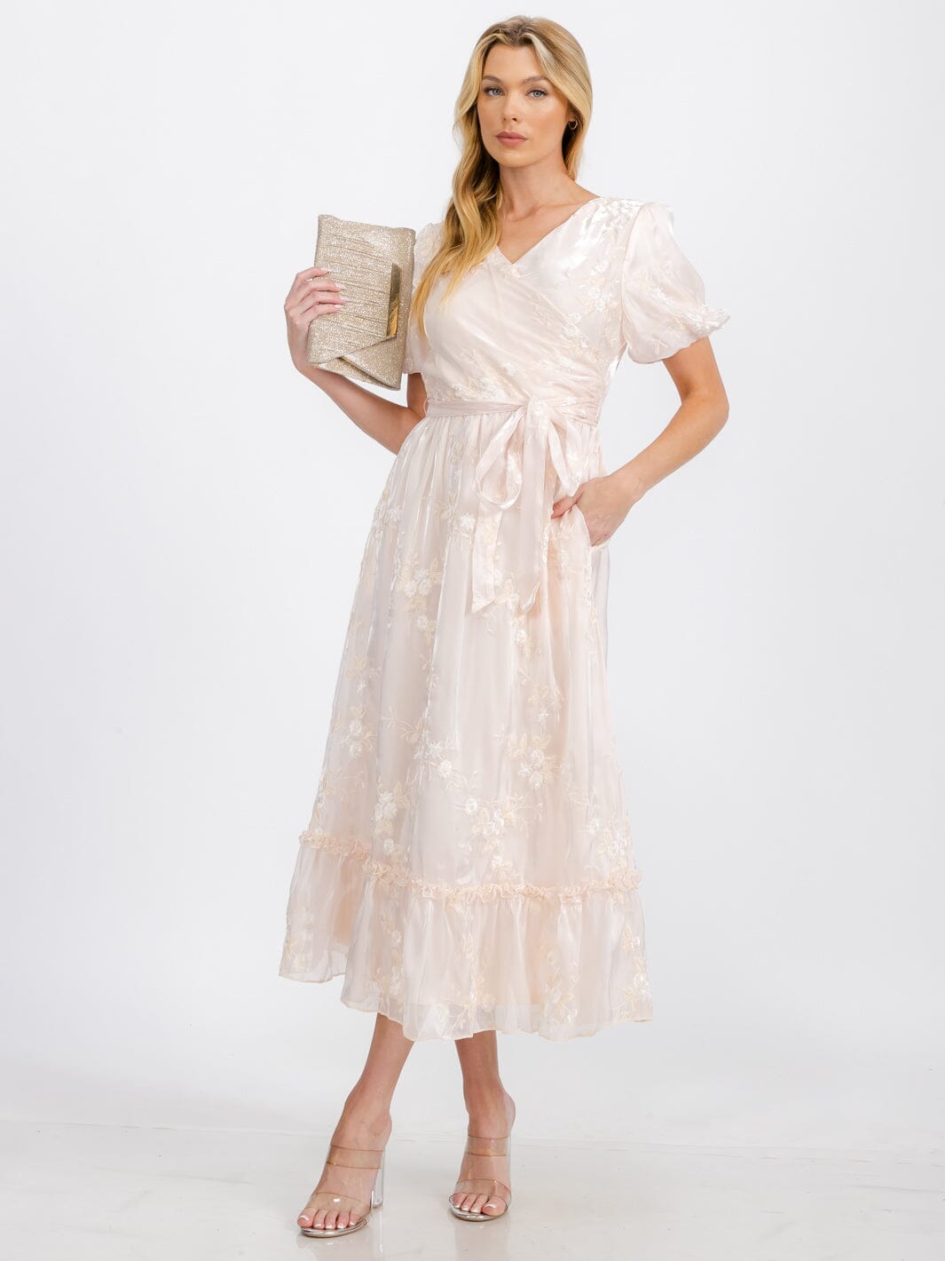 WOMEN'S SHORT PUFF SLEEVE SURPLICE FRONT POCKETS FLORAL SATIN MAXI DRESS