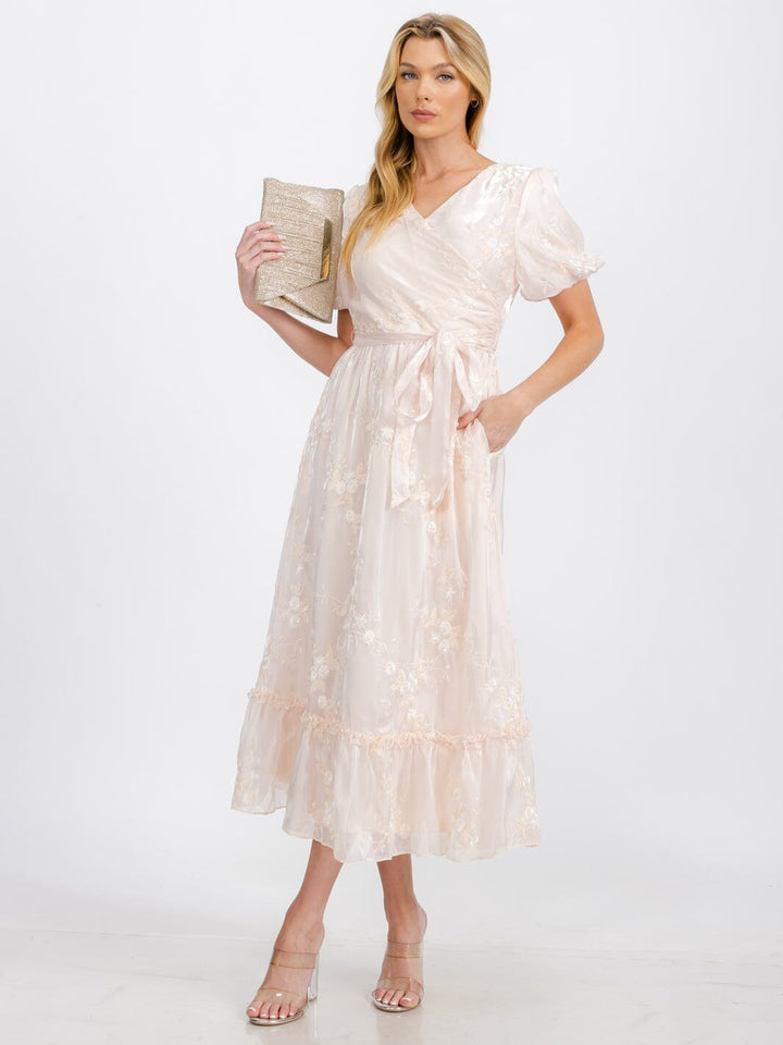 WOMEN'S SHORT PUFF SLEEVE SURPLICE FRONT POCKETS FLORAL SATIN MAXI DRESS