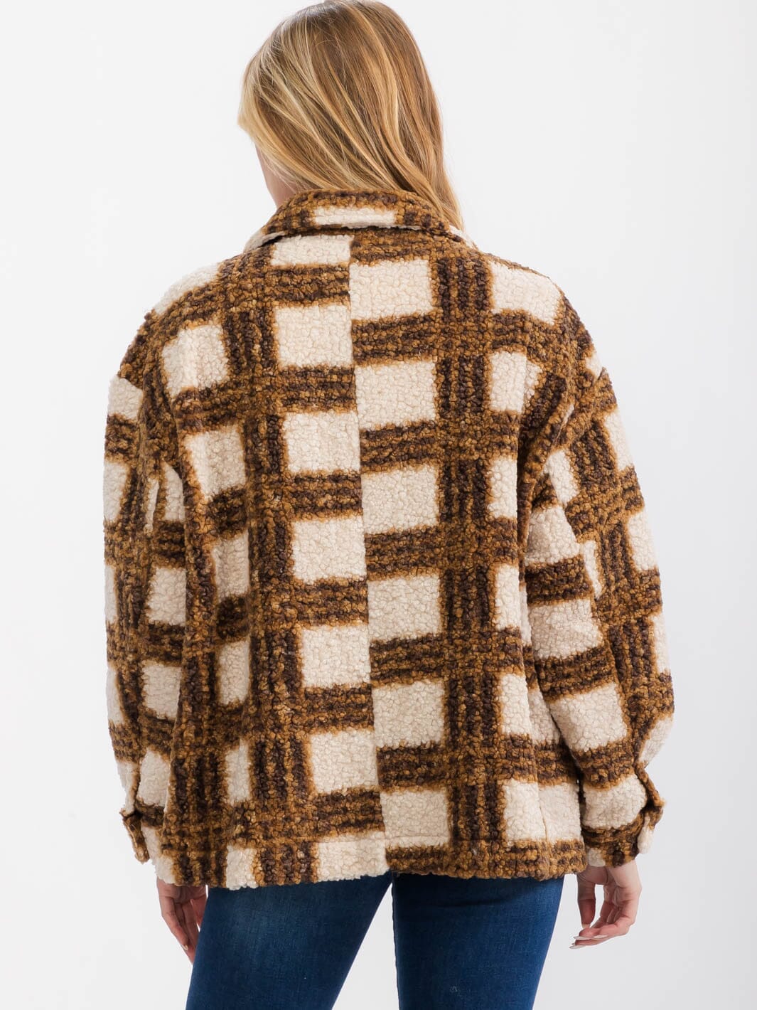 WOMEN'S LONG SLEEVE FRONT POCKETS BUTTON CLOSURE SHERPA PLAID JACKET