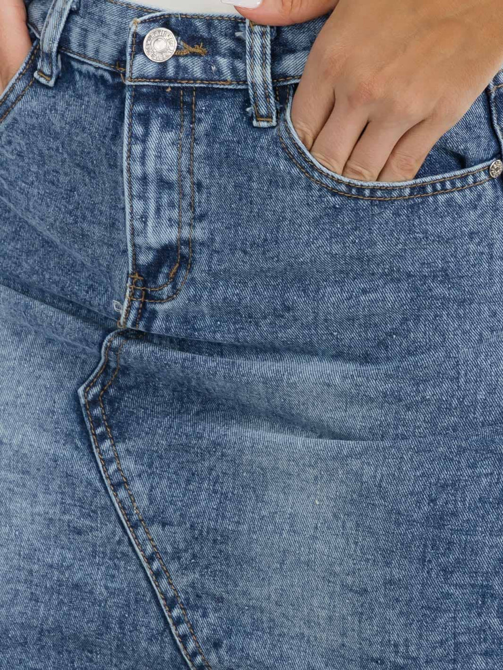 WOMEN'S BUTTON CLOSURE DENIM WASHED MINI SKIRT