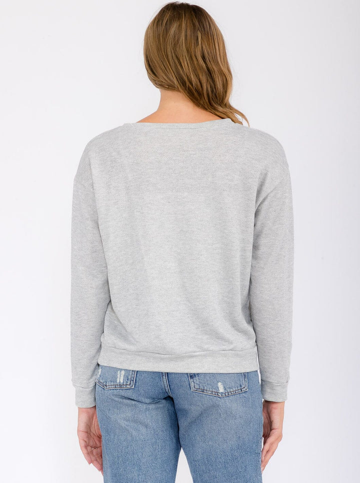 WOMEN'S LONG SLEEVE BASIC GRAPHIC TOP