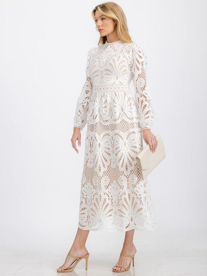 WOMEN'S LONG SLEEVE EYELET DETAILED MAXI DRESS