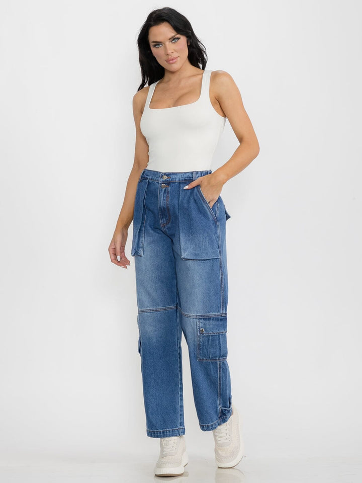 WOMEN'S BUTTON CLOSURE CARGO POCKETS WASHED DENIM PANTS