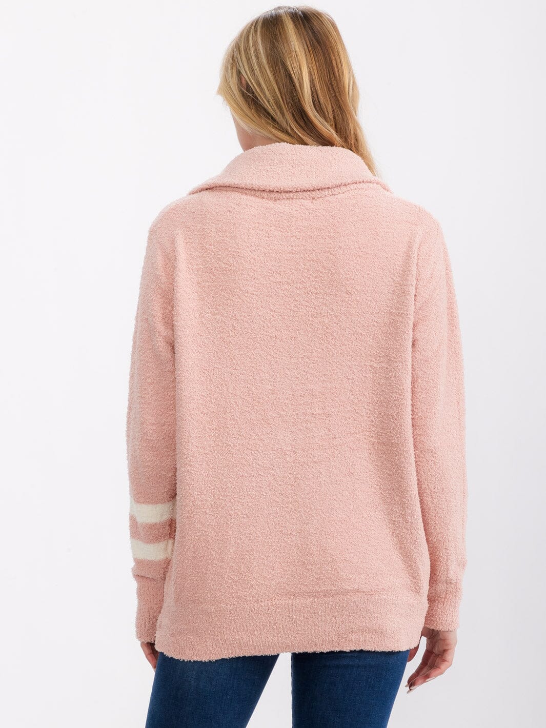 WOMEN'S LONG SLEEVE BUTTON CLOSURE DETAILED CARDIGAN SWEATER
