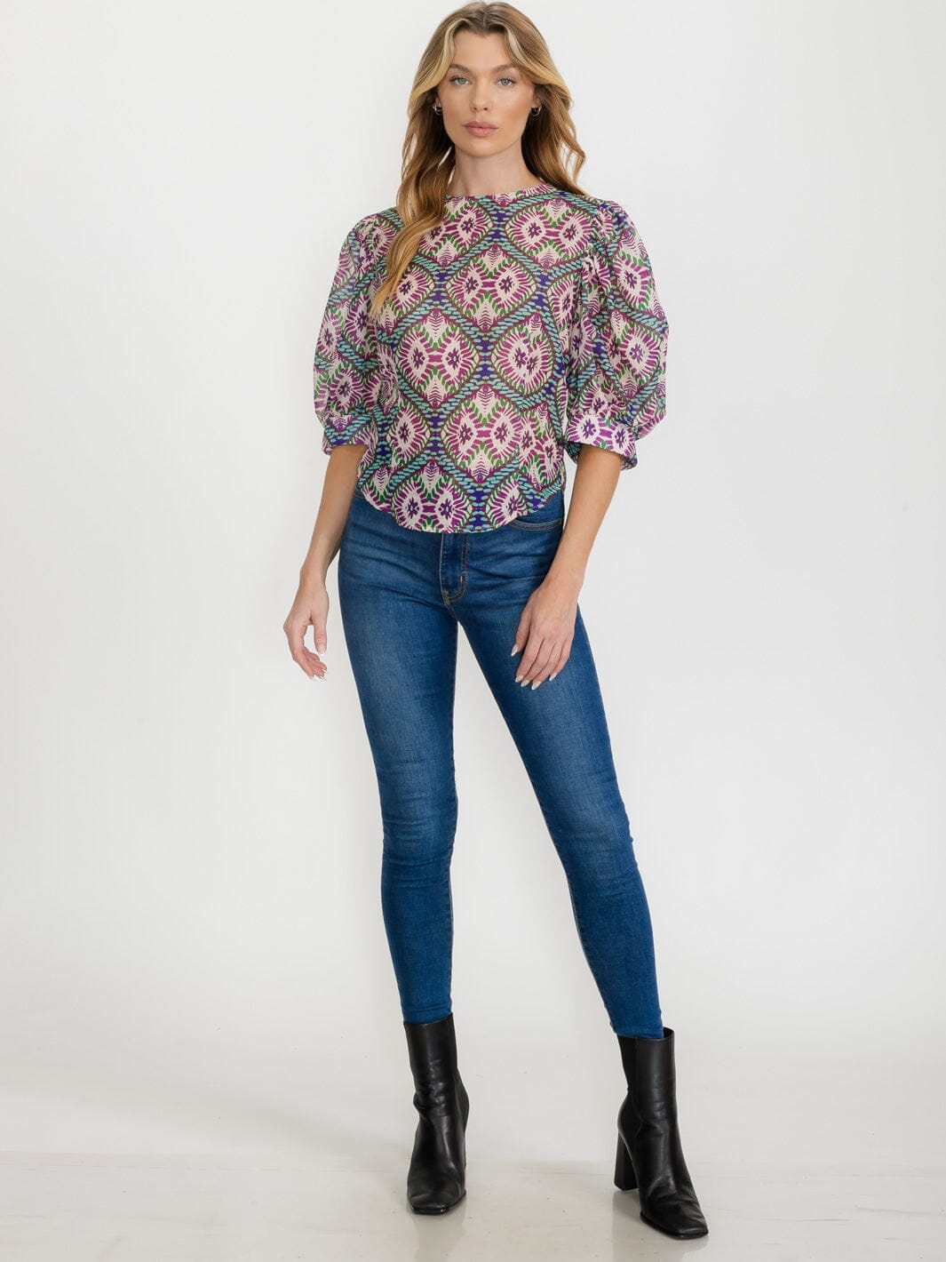 WOMEN'S SHORT PUFF SLEEVE ZIP UP MULTI PRINT BLOUSE