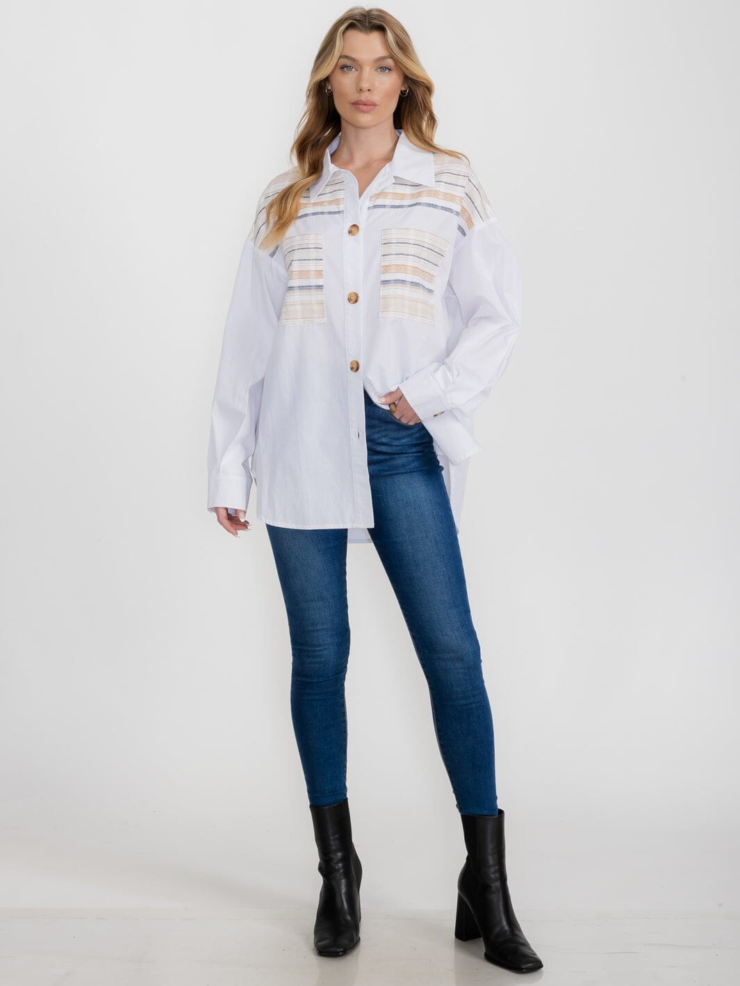 WOMEN'S LONG SLEEVE BUTTON UP FRONT POCKET STRIPES OVERSIZED SHIRT