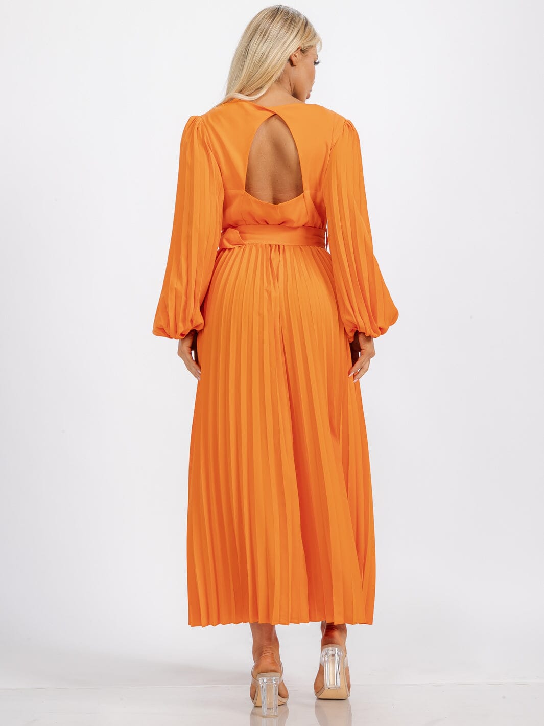 WOMEN'S LONG SLEEVE OPEN BACK SURPLICE BELTED PLEATED MAXI DRESS