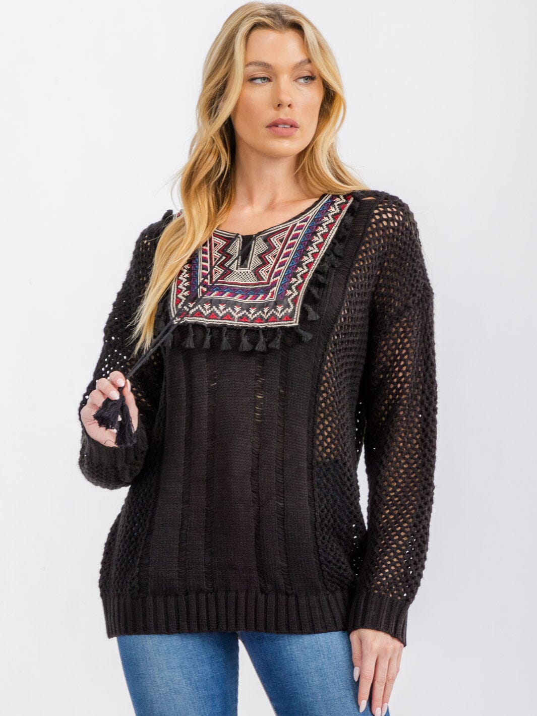 WOMEN'S LONG SLEEVE EMBROIDERY NECK DETAILED BLOUSE TOP