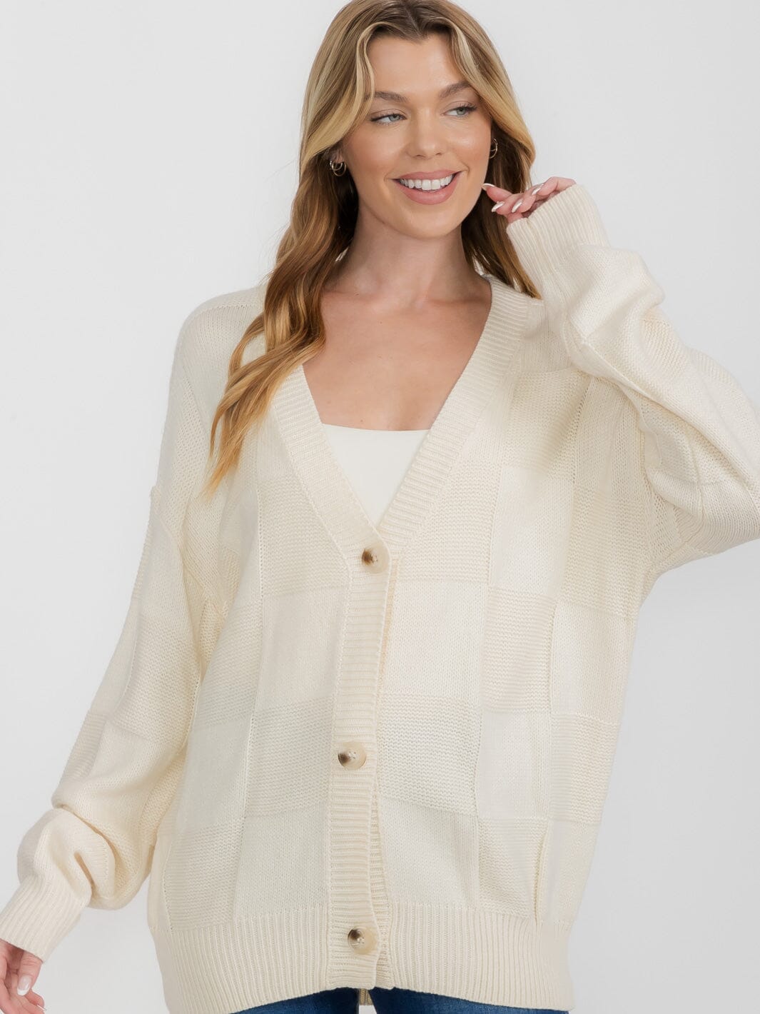 WOMEN'S LONG SLEEVE BUTTON CLOSURE KINT CARDIGAN