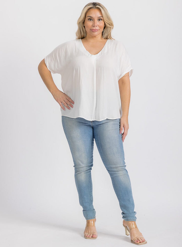 PLUS SIZE SHORT SLEEVE V-NECK TUNIC BLOUSE