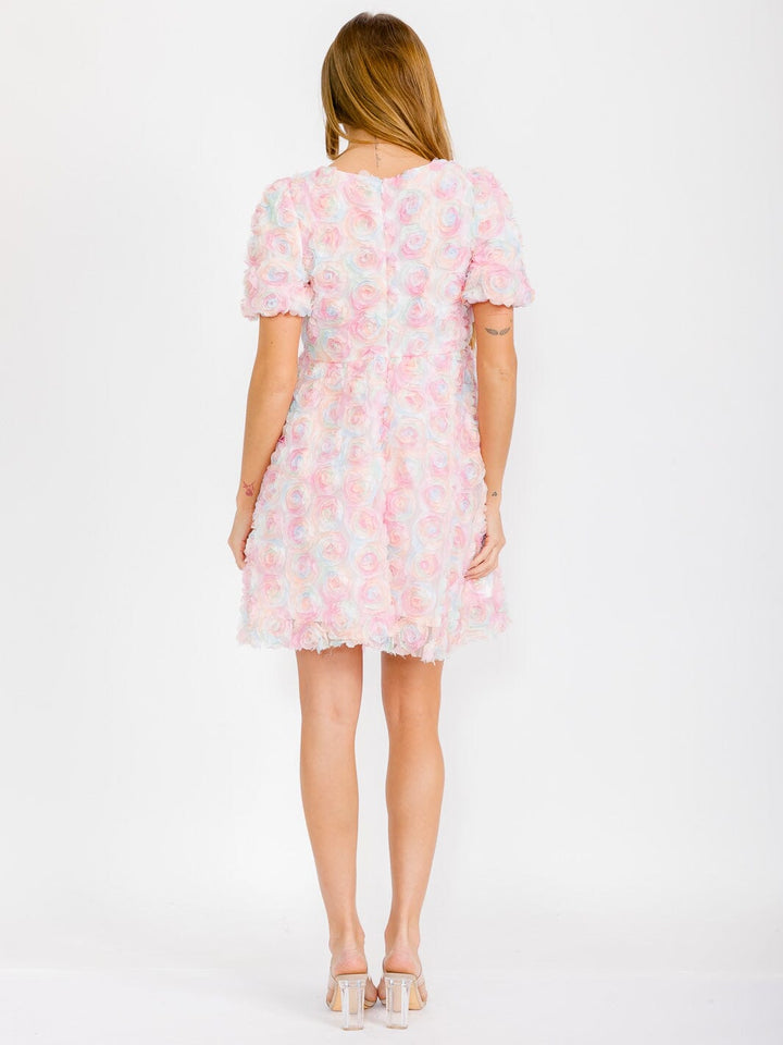 WOMEN'S SHORT SLEEVE V-NECK FLORAL FIR & FLARE MINI DRESS