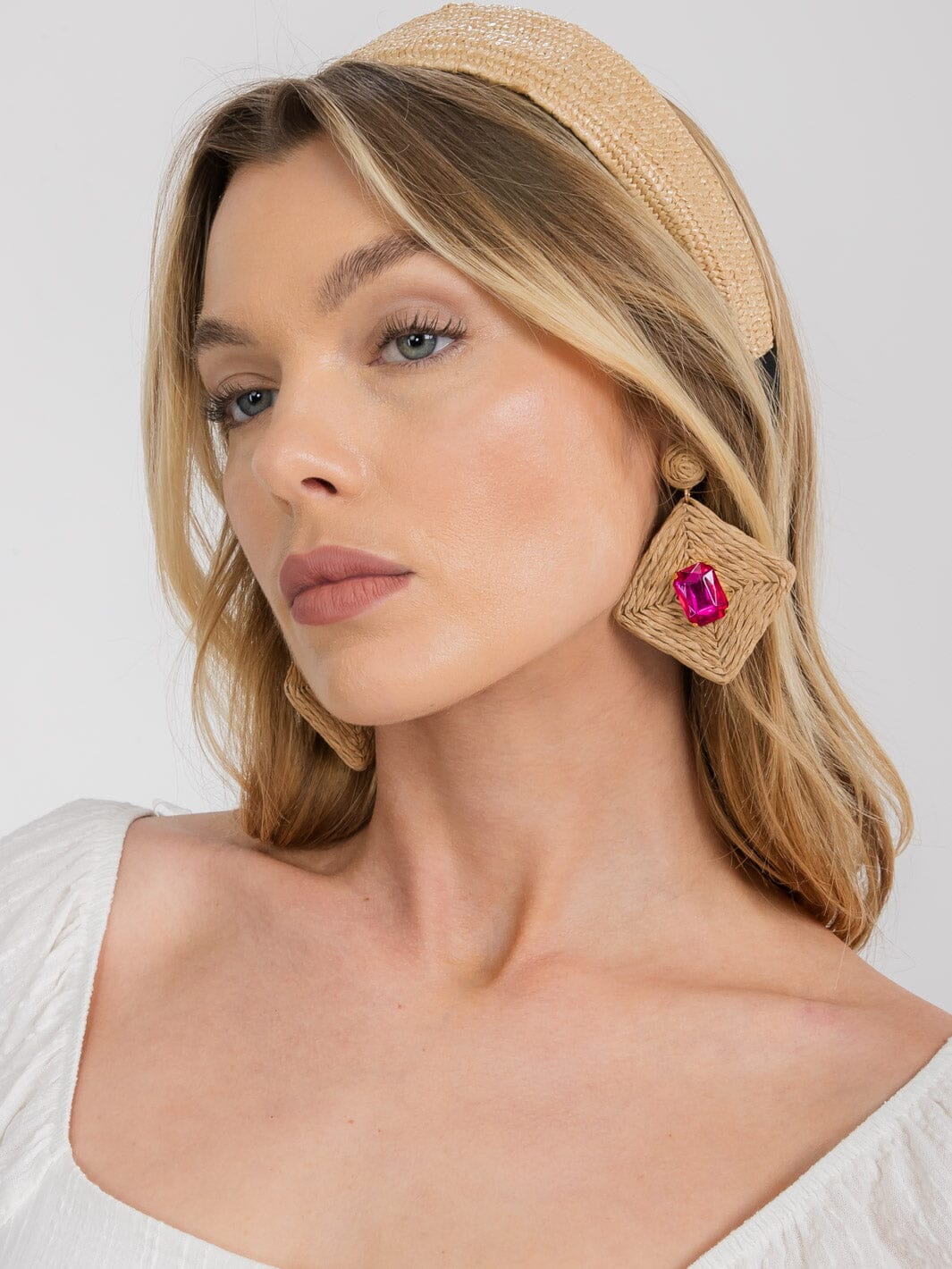 FASHION ASSORTED COLORS STONES EARRINGS