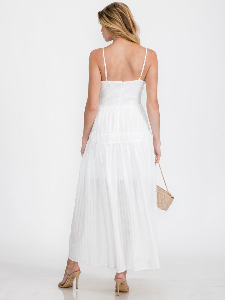 WOMEN'S SLEEVELESS V-NECK FRONT POCKETS SWISS DOTS MAXI DRESS