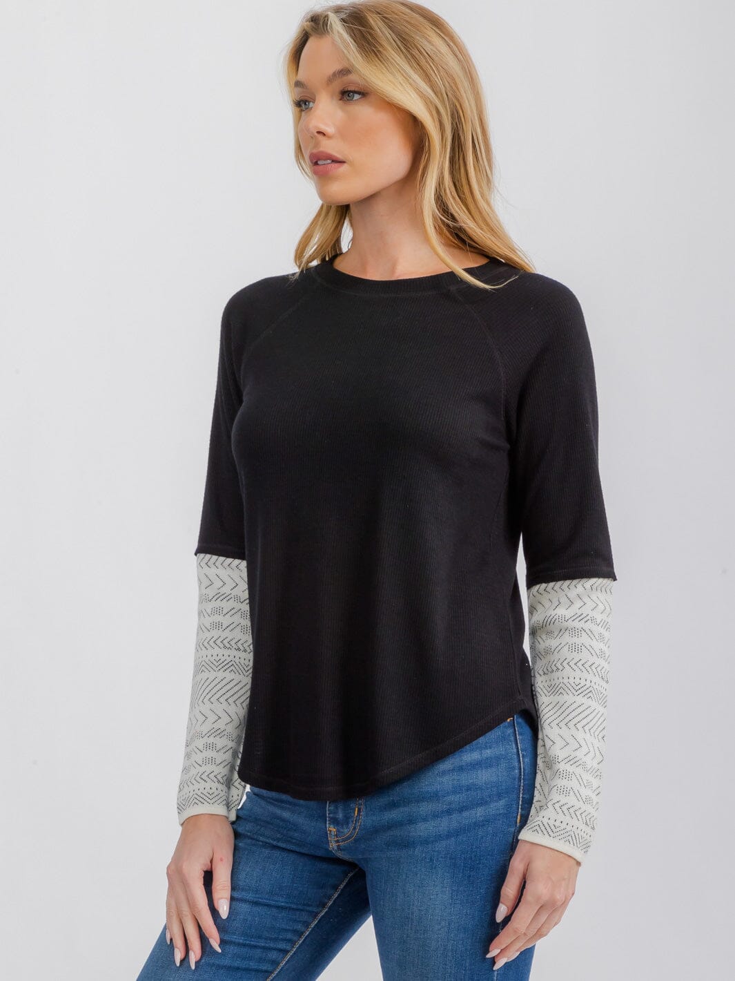 WOMEN'S LONG CUFF SLEEVE COLORBLOCK TUNIC TOP