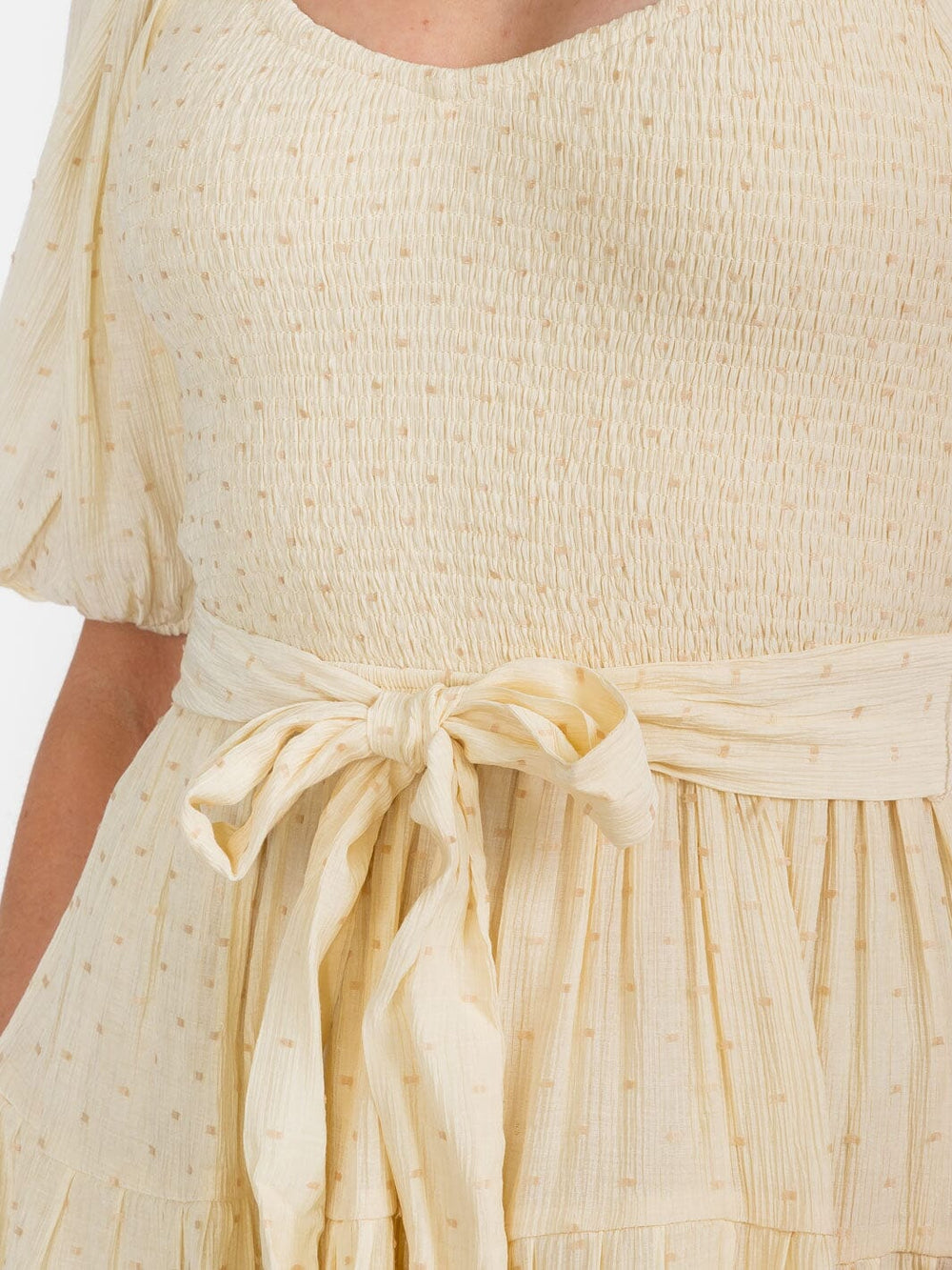 WOMEN'S SHORT PUFF SLEEVE SELF TIE SMOCK MINI DRESS
