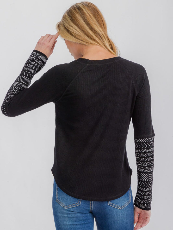 WOMEN'S LONG CUFF SLEEVE COLORBLOCK TUNIC TOP