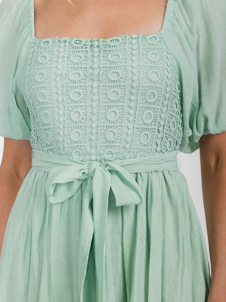 WOMEN'S SHORT SLEEVE SQUARE NECK SELF TIE MINI DRESS