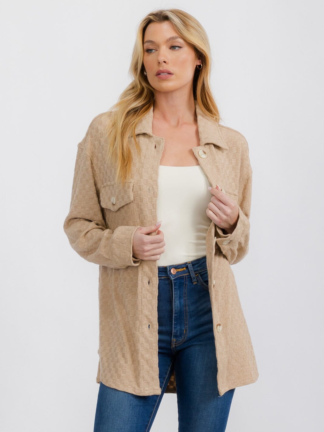WOMEN'S LONG SLEEVE BUTTON UP OVERSIZED DETAILED TOP