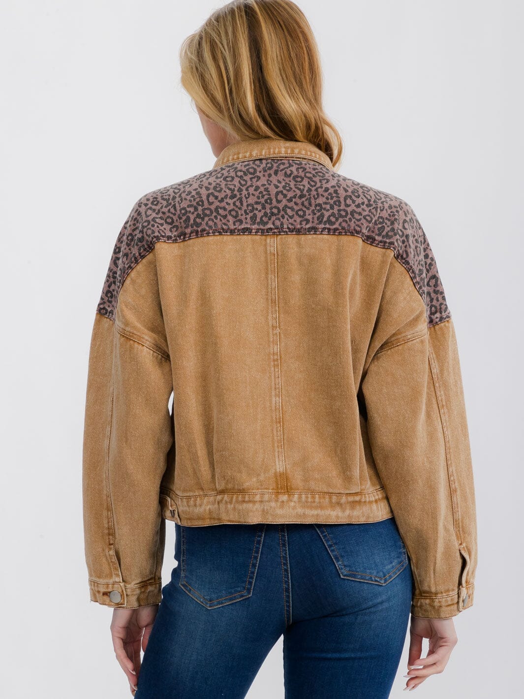 WOMEN'S LONG SLEEVE BUTTON UP ANIMAL PRINT CONTRAST DENIM JACKET