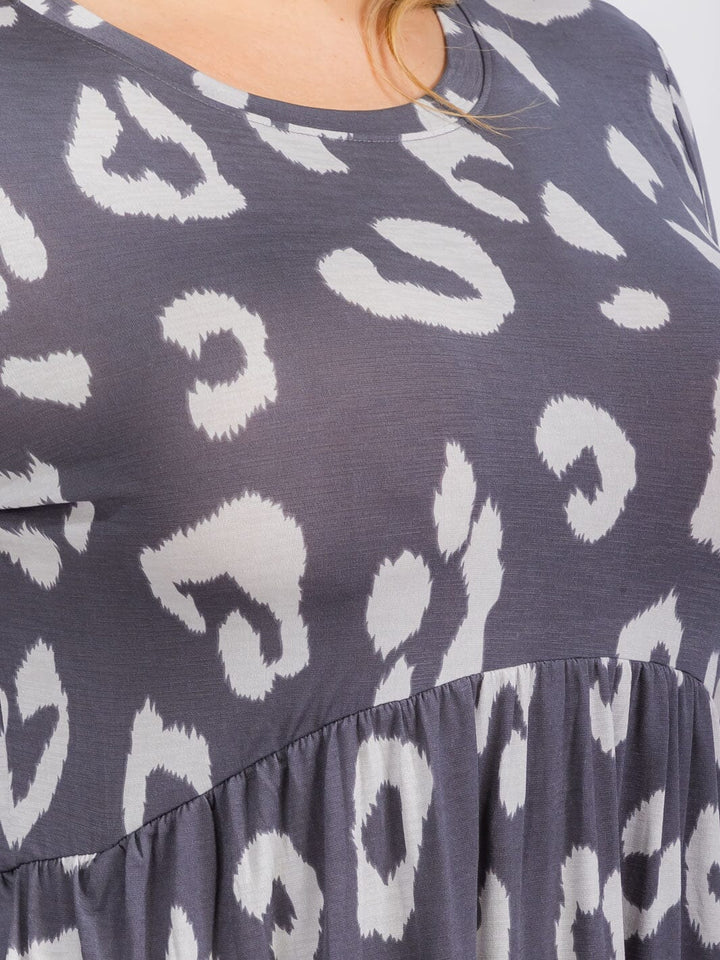 PLUS SIZE LONG SLEEVE ELASTIC WAIST FRONT POCKETS ANIMAL PRINT MINI DRESS