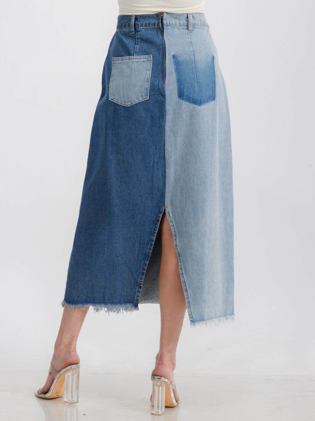 WOMEN'S BUTTON CLOSURE POCKETS 2-TONE DENIM MAXI SKIRT