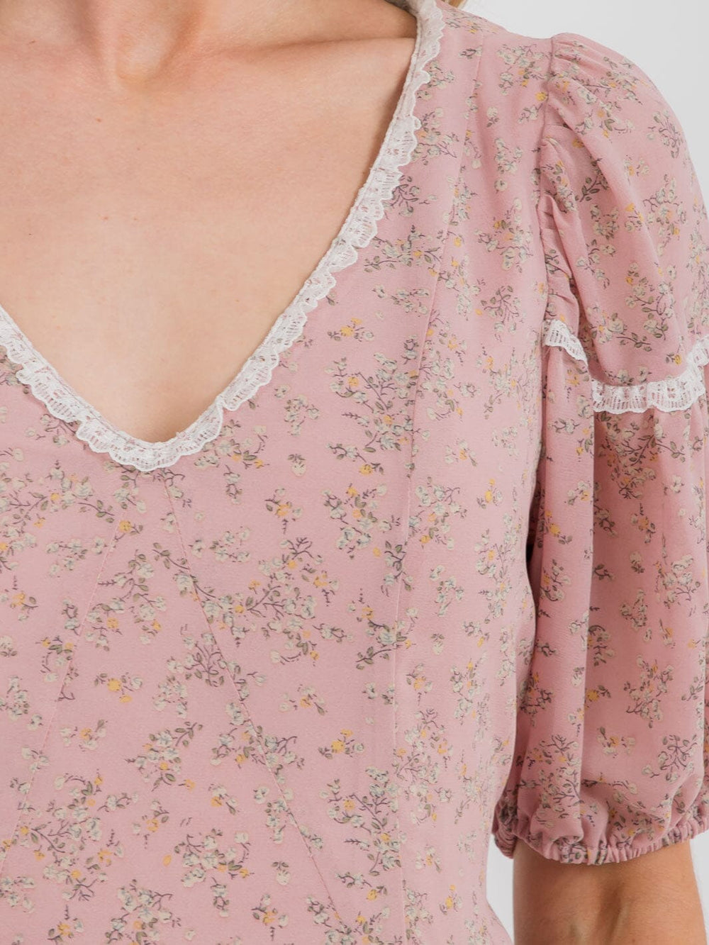 WOMEN'S SHORT SLEEVE V-NECK FRONT SLIT FLORAL MAXI DRESS