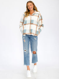 WOMEN'S LONG SLEEVE BUTTON CLOSURE FRONT POCKETS COLORBLOCK SHERPA JACKET