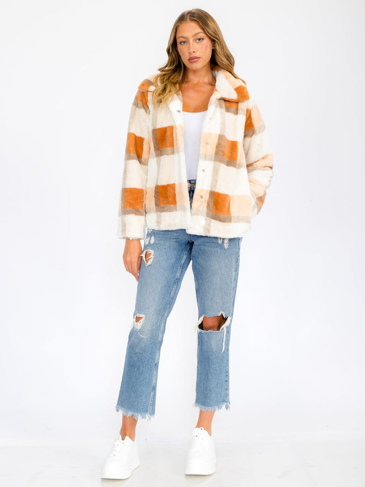 WOMEN'S LONG SLEEVE BUTTON CLOSURE FRONT POCKETS COLORBLOCK SHERPA JACKET