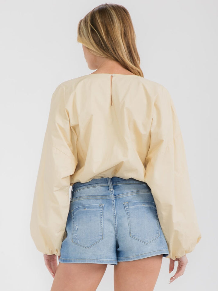 WOMEN'S LONG BALLON SLEEVE SOLID TOP