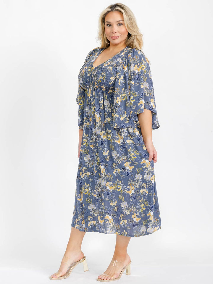 PLUS SIZE SHORT SLEEVE V-NECK SMOCK FLORAL MAXI DRESS