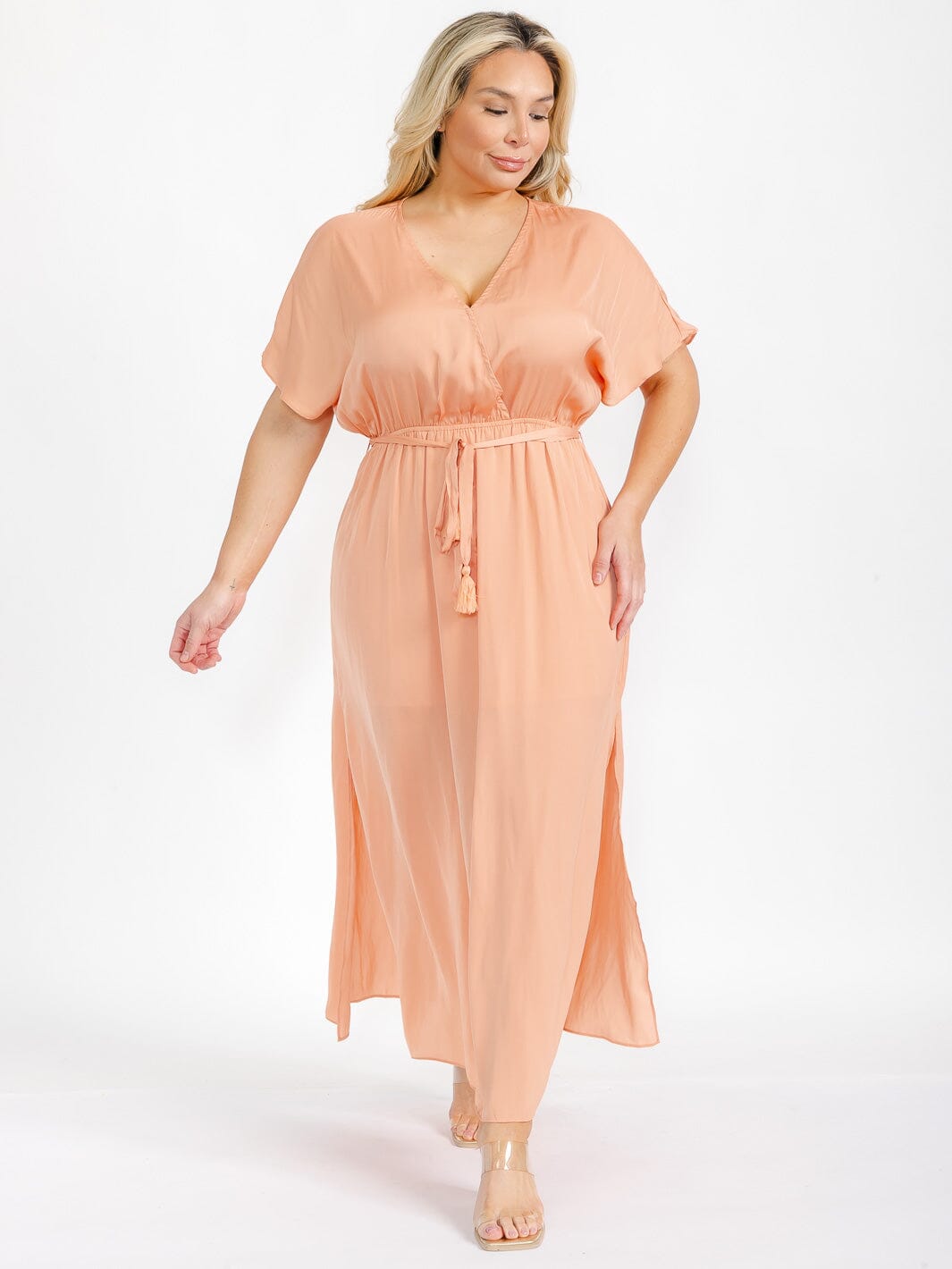 PLUS SIZE SHORT SLEEVE V-NECK SELF TIE SIDE SLIT MAXI DRESS