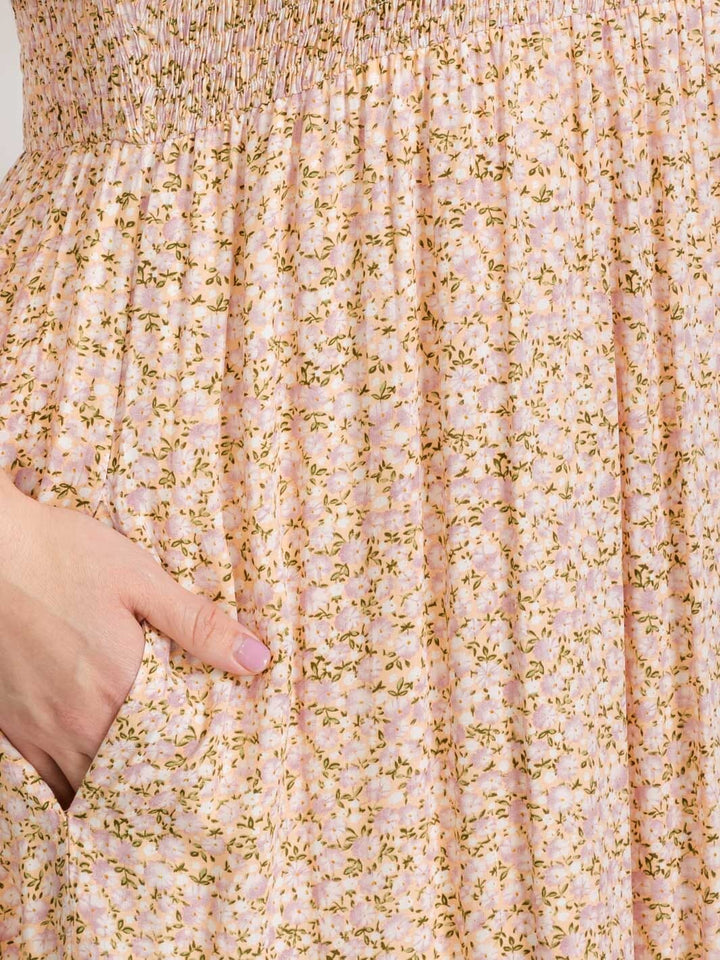 PLUS SIZE SHORT SLEEVES V-NECK SMOCK FRONT POCKETS FLORAL MAXI DRESS