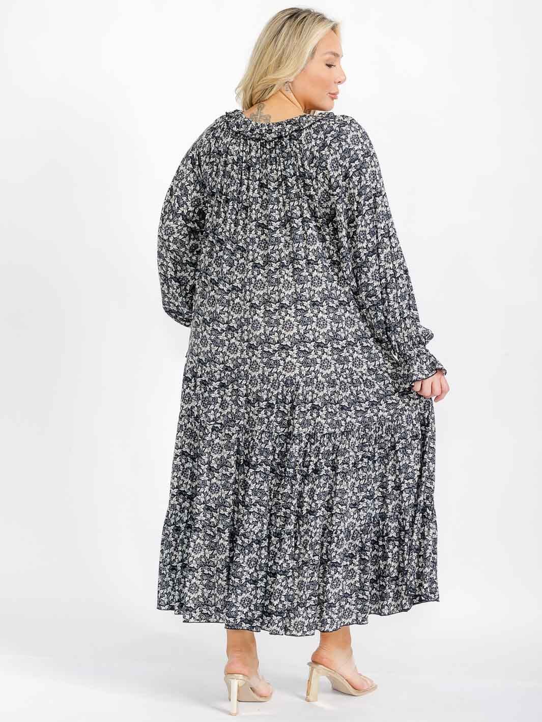 PLUS SIZE LONG SLEEVE V-NECK TIERED FLORAL MAXI DRESS