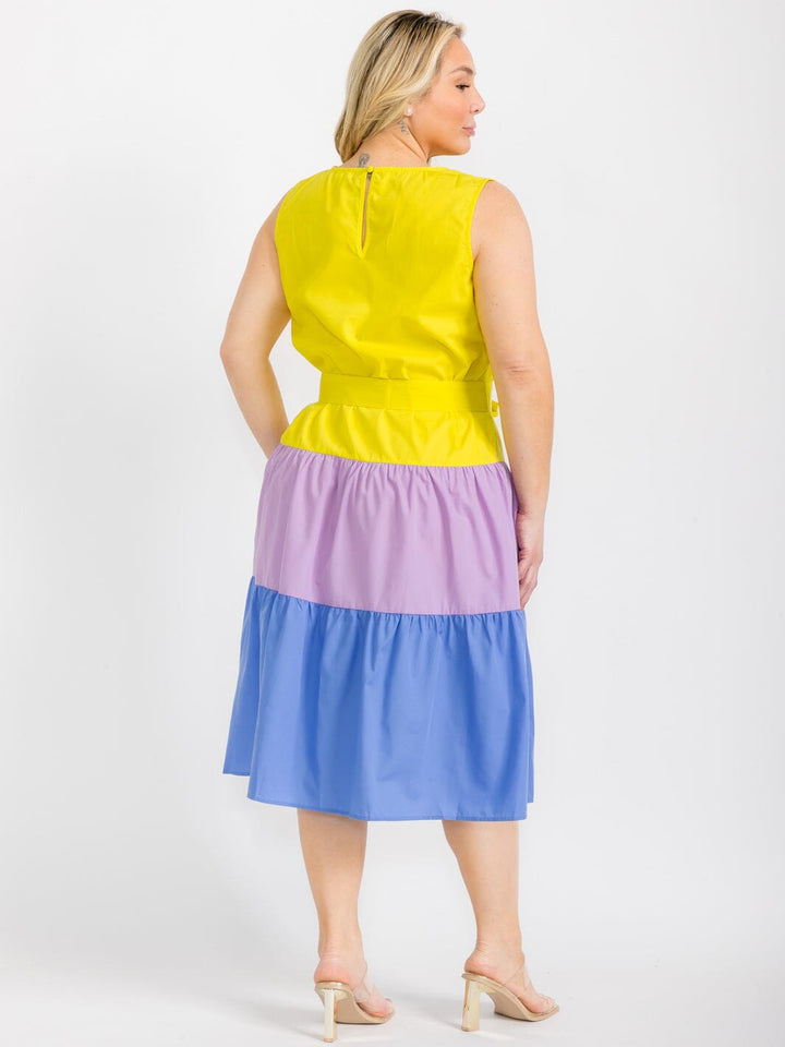 PLUS SIZE SLEEVELESS TIERED COLORBLOCK SELF TIE MIDI DRESS