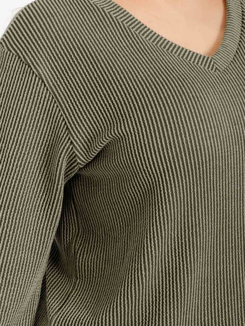 PLUS SIZE LONG SLEEVE TOP & ELASTIC WAIST CROP PANTS RIBBED 2PC. SET