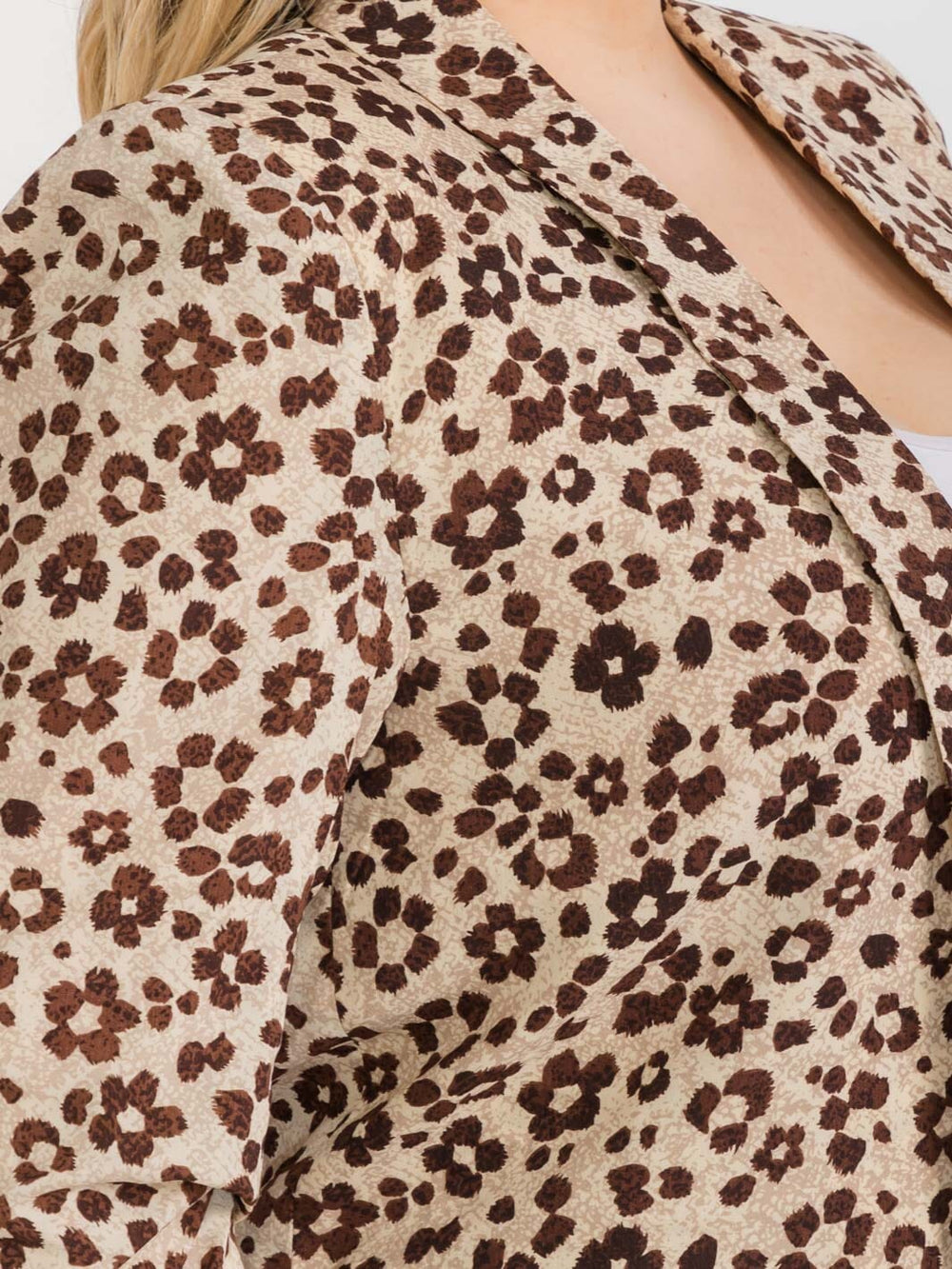 PLUS SIZE 3/4 SLEEVE OPEN FRONT FLORAL BLAZER