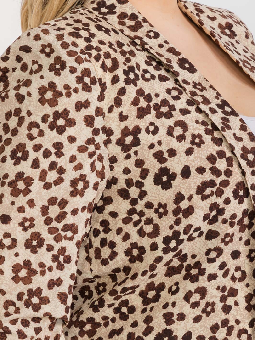 PLUS SIZE 3/4 SLEEVE OPEN FRONT FLORAL BLAZER