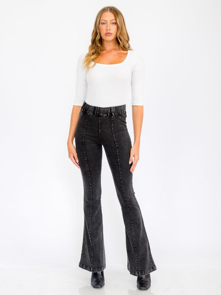 WOMEN'S ELASTIC WAIST BACK POCKETS BELL BOTTOM WASHED PANTS