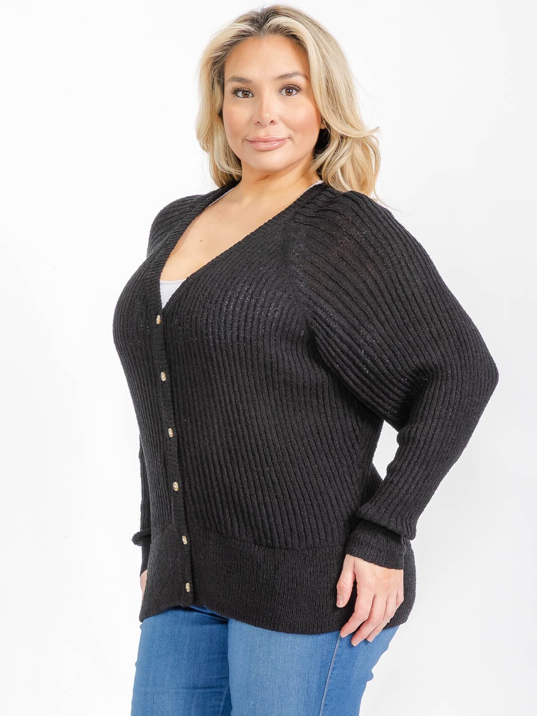 PLUS SIZE LONG SLEEVE BUTTON CLOSURE KNIT SWEATER CARDIGAN