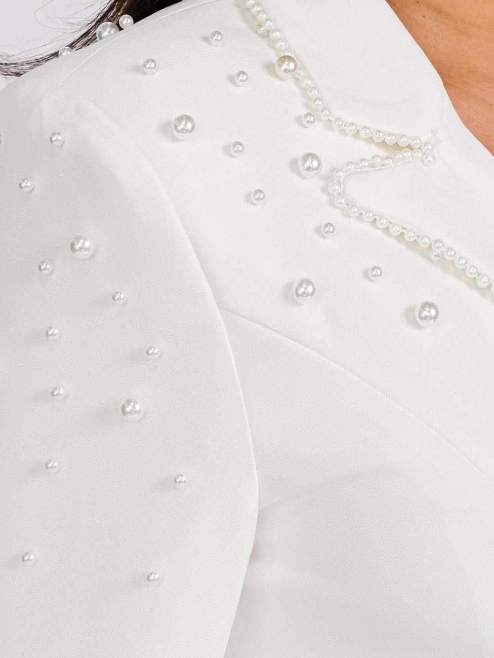 WOMEN'S LONG SLEEVE BUTTON CLOSURE PEARL BELTED MINI DRESS