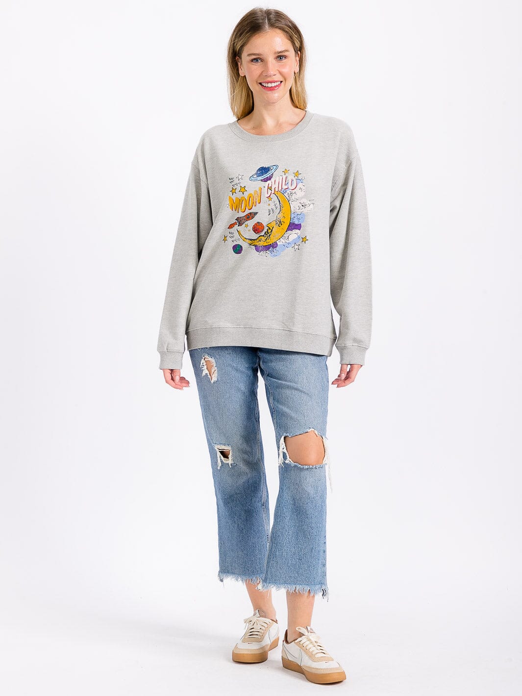 WOMEN'S LONG SLEEVE GRAPHIC PULLOVER SWEATER