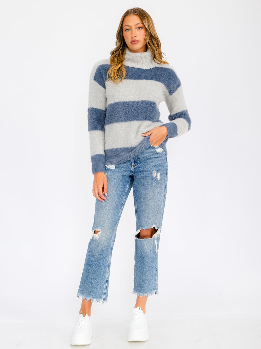 WOMEN'S LONG SLEEVE TURTLE NECK COLORBLOCK PULLOVER SWEATER