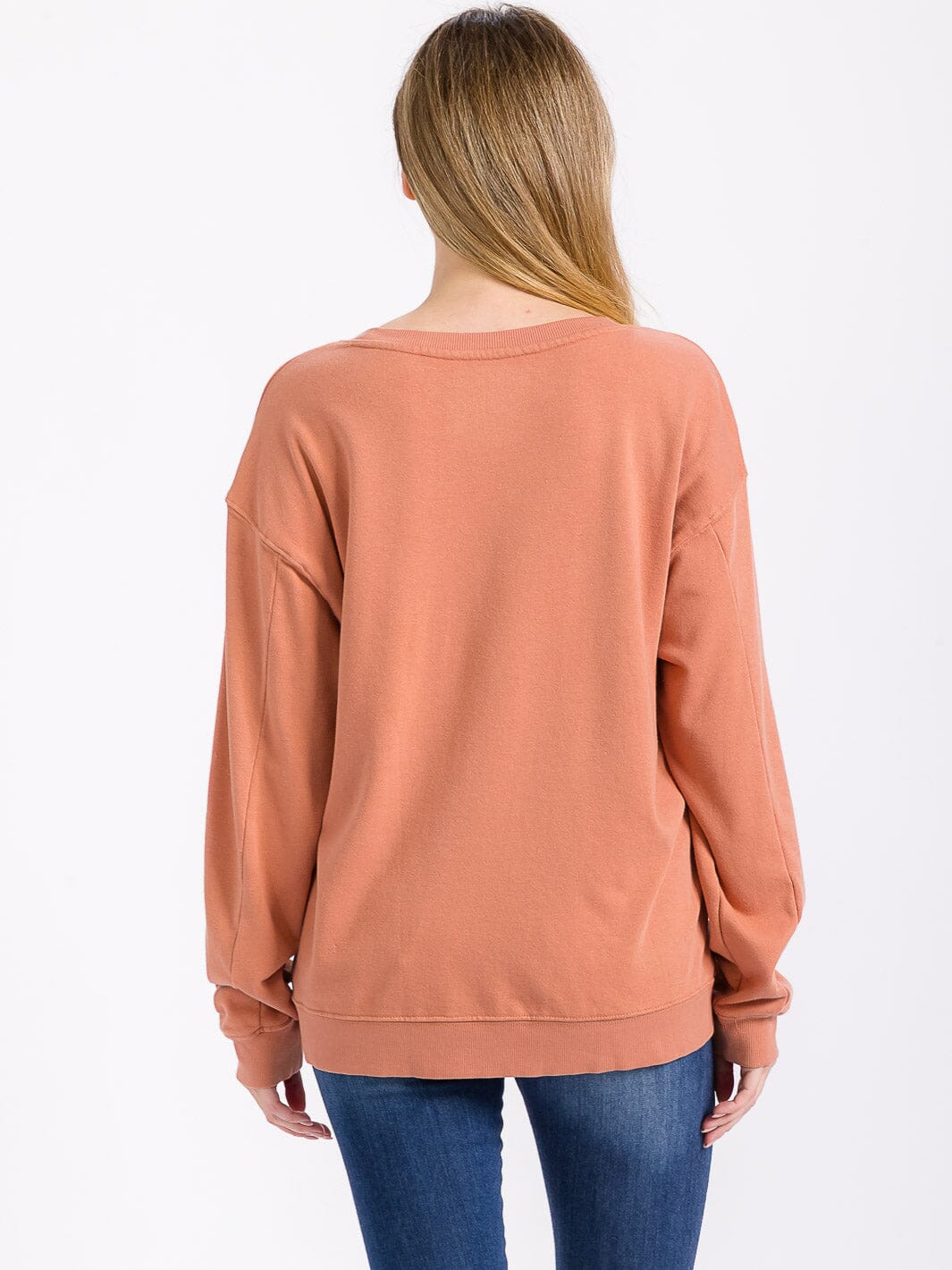 WOMEN'S LONG SLEEVE GRAPHIC PULLOVER SWEATER