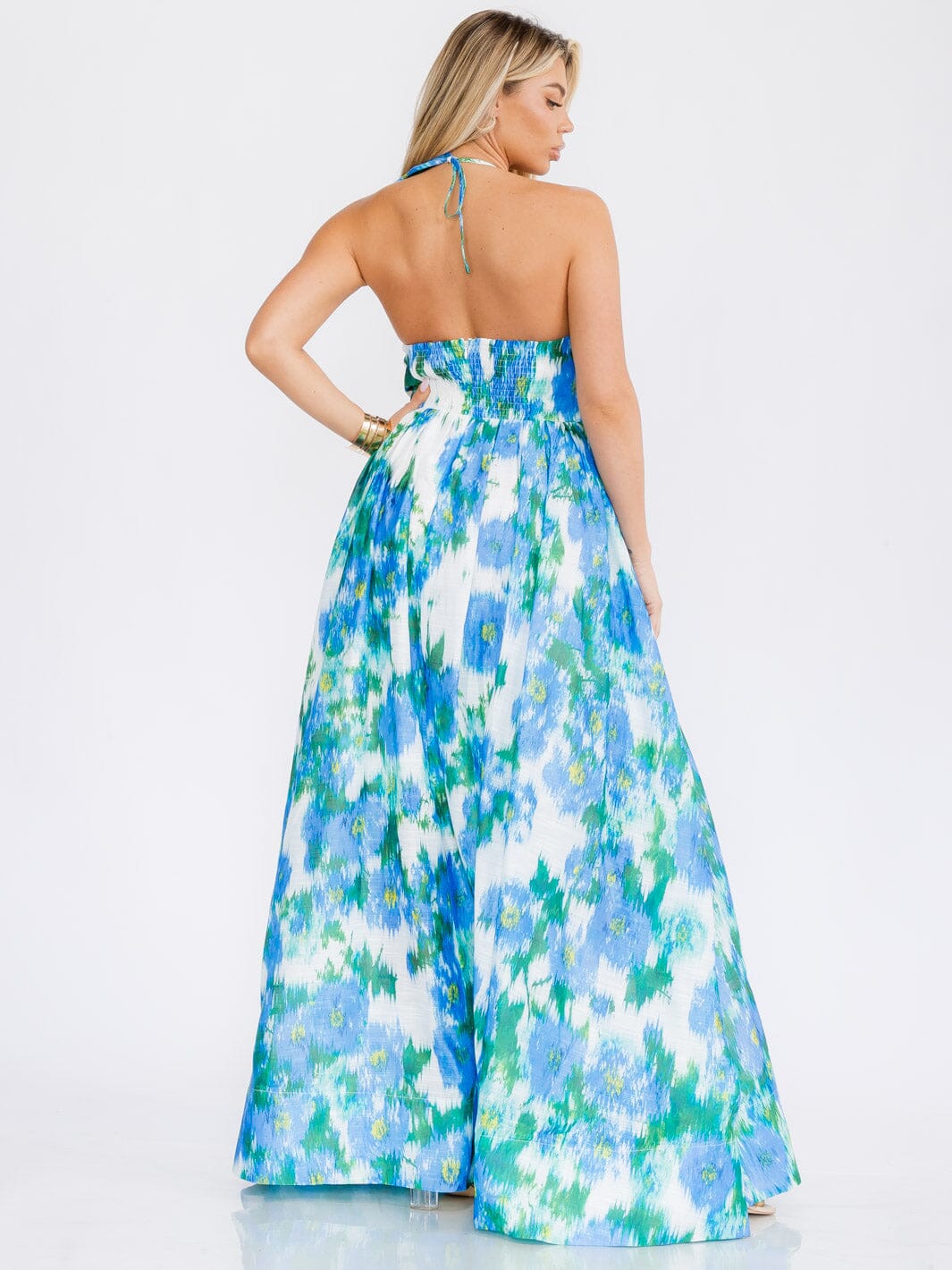 WOMEN'S SLEEVELESS HALTER NECK DETAILED FLORAL MAXI DRESS